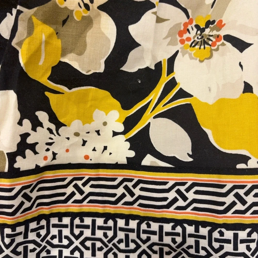 NWT Vera Bradley What’s Cooking Apron Dogwood Floral Skirt Style w/ Pockets